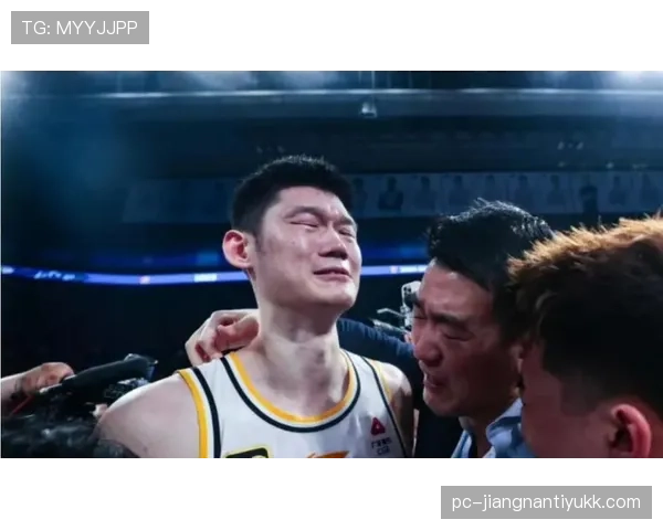 胡金秋家的冰箱有多豪横？普通人我都不敢想象了！